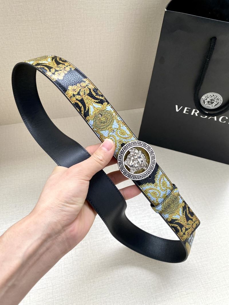 VERSACE